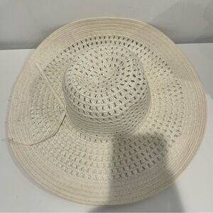 Denver Hayes floppy Elegant Cream Sun Hat